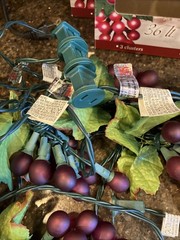 GRAPEVINE GARLAND Glass GRAPE CLUSTER Wine Decor Lot Of 3 IOB Indoor/outdoor VTG