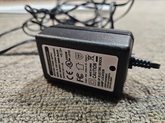 (QTY 2) Skyline LED Display light Model SL-2100-135L Lamp 12V DC 11W 4500-5000K