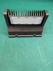 Ostek Led Wall Pack Light 40W Rotatable Adjustable 5000K 5500Lm Outdoor Area