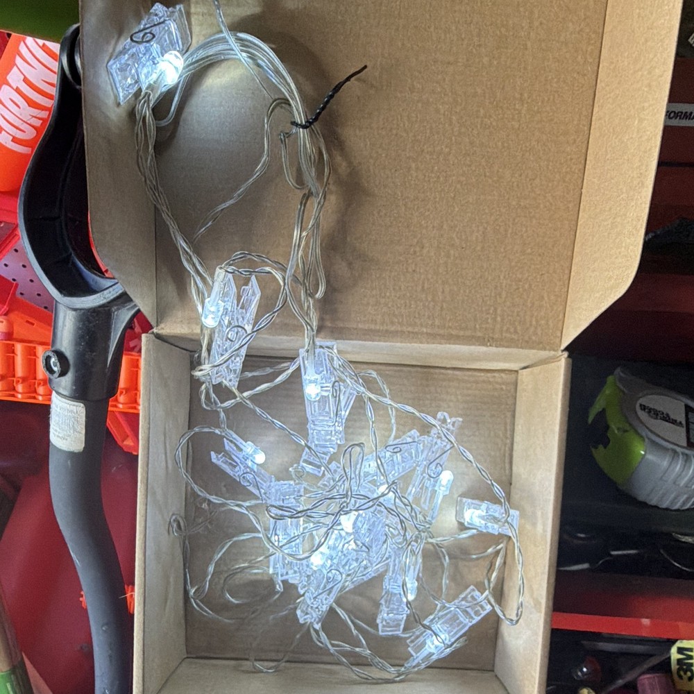 15 LED Photo Clip String Lights Clear White Plug-In Wall Switch UL Listed 20-50