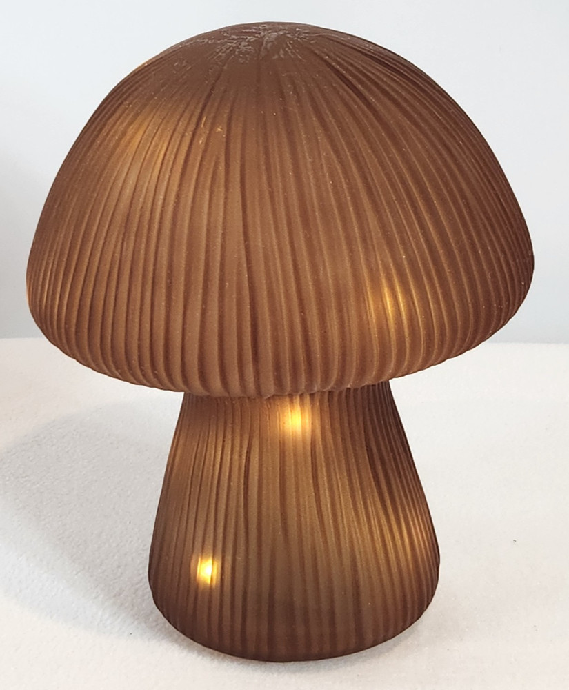 ANTHROPOLOGIE Large 8″H Brown Glass Mushroom Light-Up Lamp Woodsy Garden Fairy