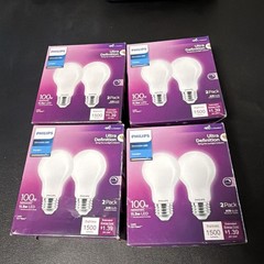 4 Philips Ultra Definition A19LED Light Bulbs 100W 11.5W Dimmable Daylight 2 Pk