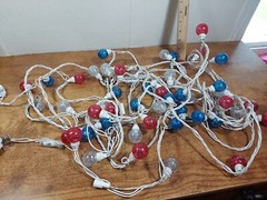 Round Globe Outdoor Indoor Tinsel Light String Red White & Blue 2 Strings 15.5′