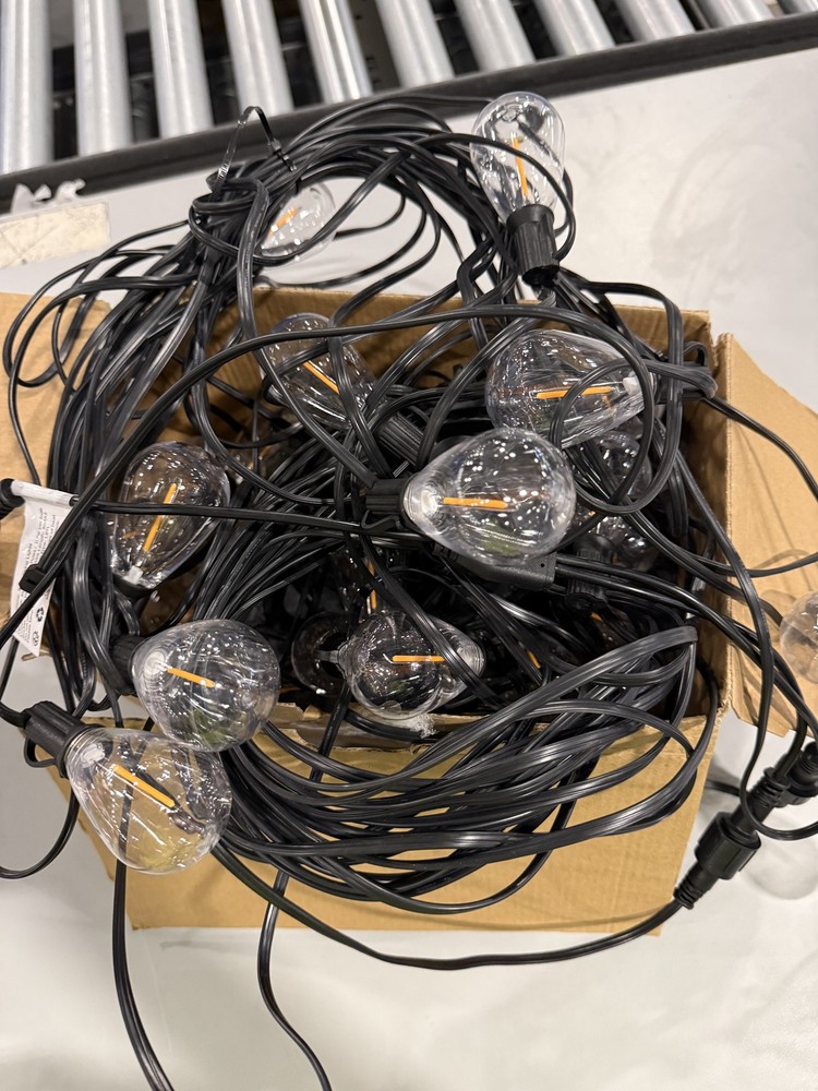 GENERIC 100FT SOLAR LED SHATTER PROOF S11 OUTDOOR STRING LIGHTS – BLACK