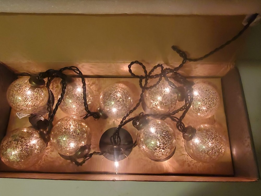 Restoration Hardware Handblown Glass Gold Globe String Lights 2.5″ Round