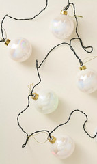 ANTHROPOLOGIE SET 5 HUGE PEARL GLASS BALL BULB LED STRING LIGHTS GARLAND 13’