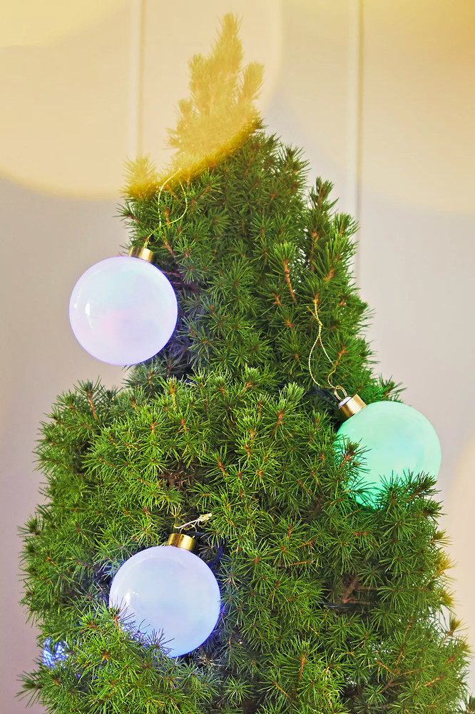 ANTHROPOLOGIE SET 5 HUGE PEARL GLASS BALL BULB LED STRING LIGHTS GARLAND 13’