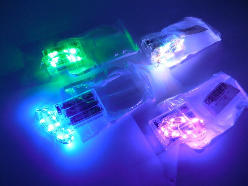 Unbranded LOT OF 4 LED String Lights Four Colors 6.5 Feet EACH (BIN G510)