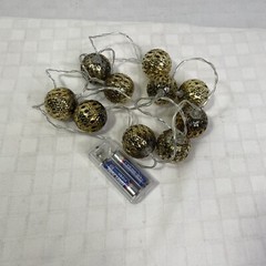 Globe String Lights Battery Operated Gold Plastic Ball Fairy Lights Warm White