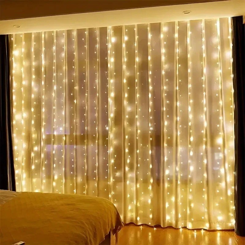 100/600 LED Curtain Lights String USB Powered Waterproof Twinkle Wall Lights