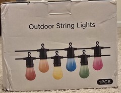 Outdoor String multi color lights, 16 Plastic Bulbs, Brand New In Box!