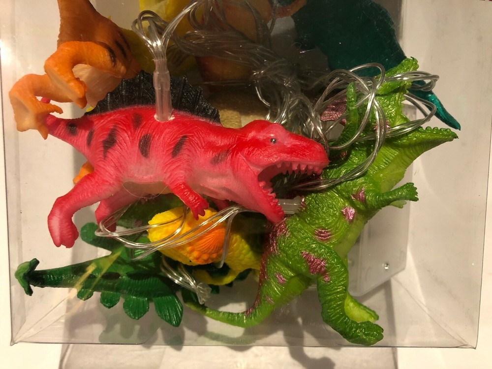 KIDS 3D DINOSAUR STRING NIGHT LIGHTS,10 DINO CHARACTERS,3 METER,BATTERIES NEEDED
