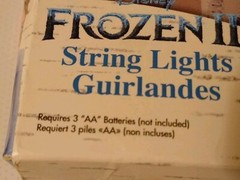 Frozen II String Lights Age 8+ Damaged Package