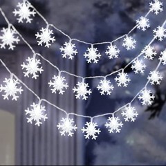 Christmas Snowflake Lights, 20 Ft 40 LED Battery Snowflake Lights – Cool White