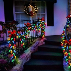Best Solar Powered Christmas Lights for Outside Outdoor Xmas with 100 Count C6